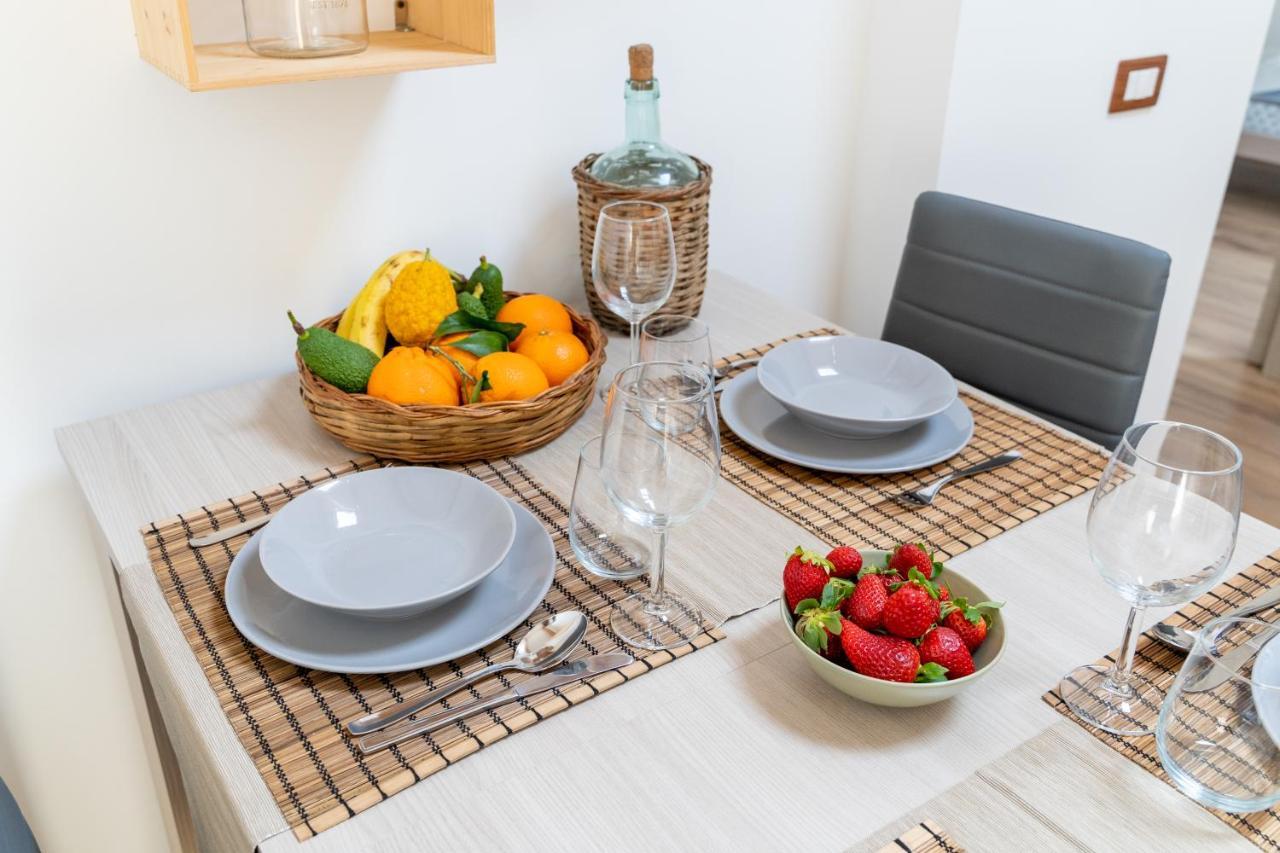 Historic Center New Apartment - Catania Stays Екстериор снимка
